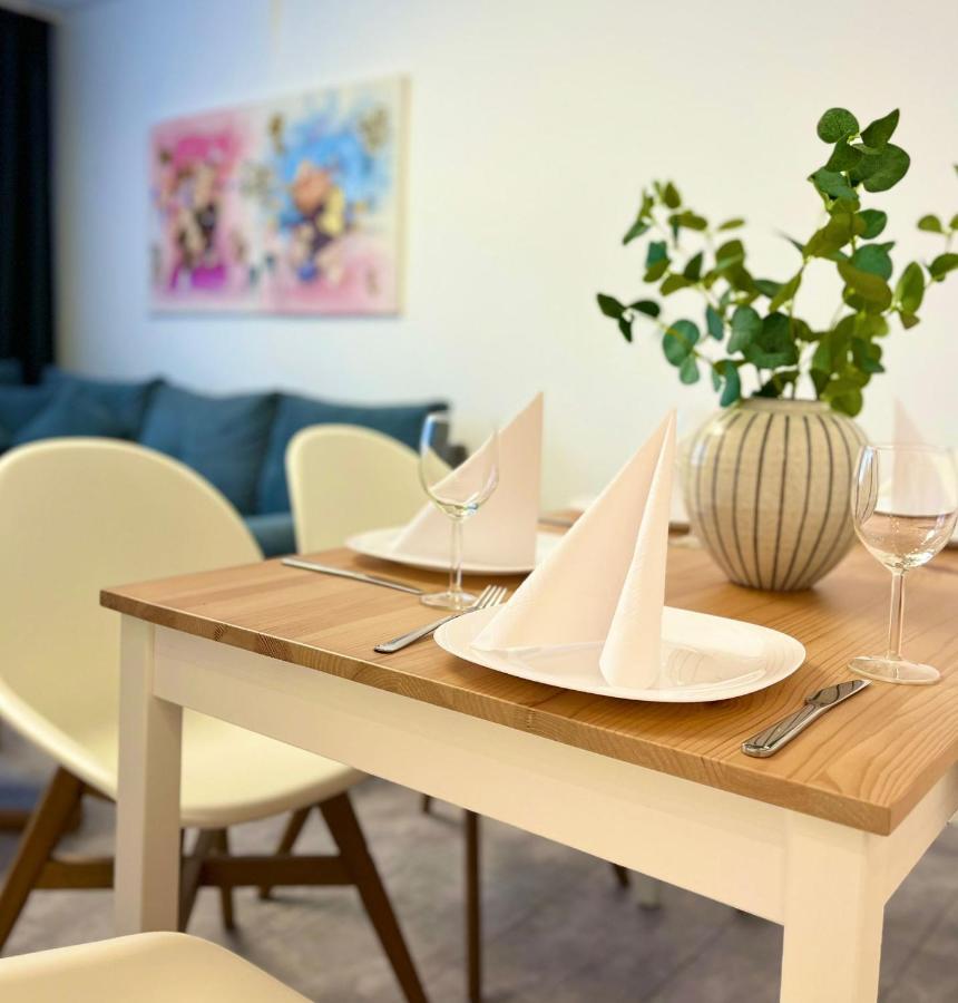 Ferienwohnung Bloom 베른카슈텔쿠에스 외부 사진