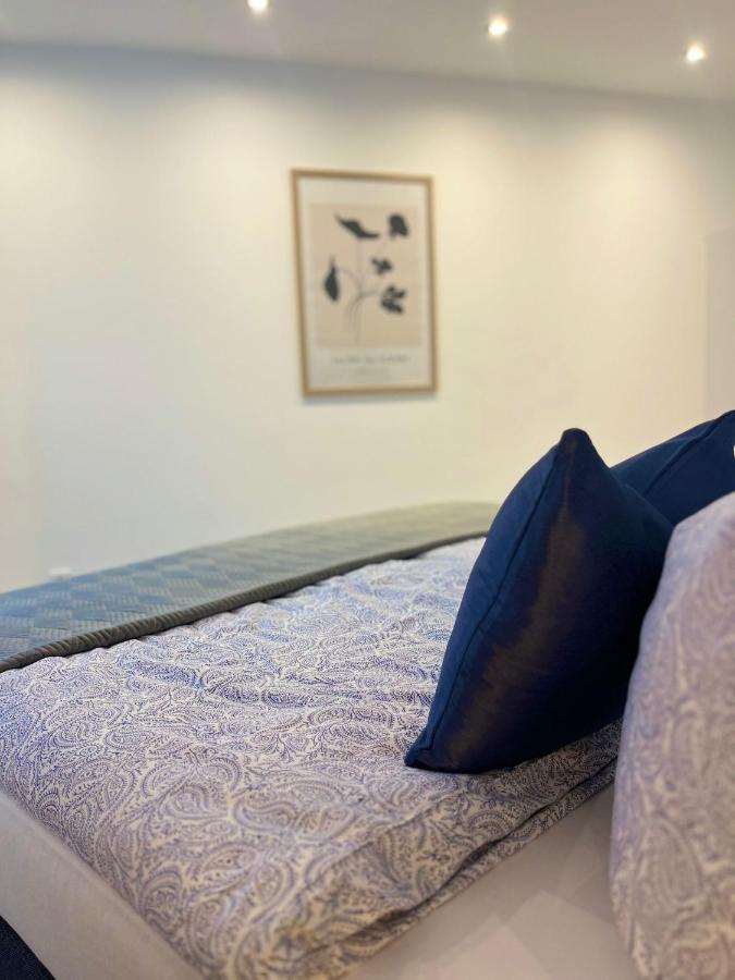 Ferienwohnung Bloom 베른카슈텔쿠에스 외부 사진