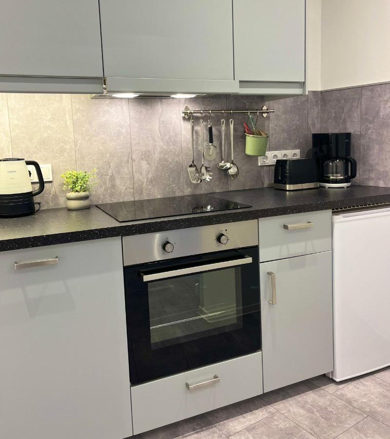 Ferienwohnung Bloom 베른카슈텔쿠에스 외부 사진